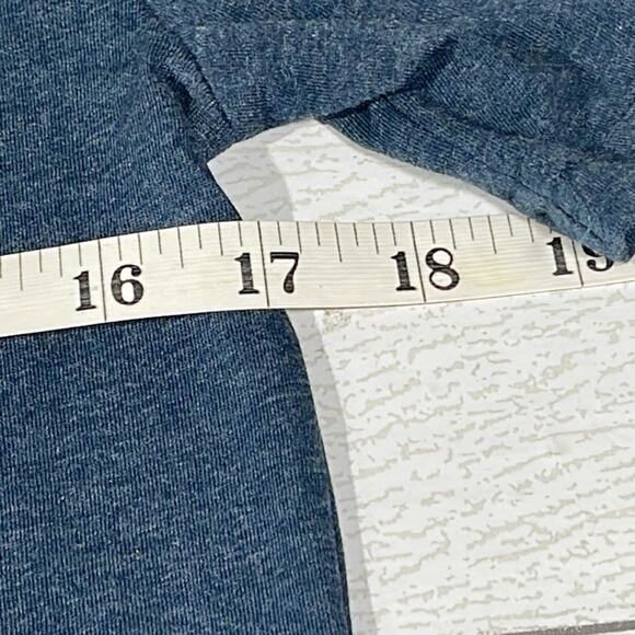 Hurley Heathered Blue Tee with Neon Rainbow Logo Large - Picture 5 of 8